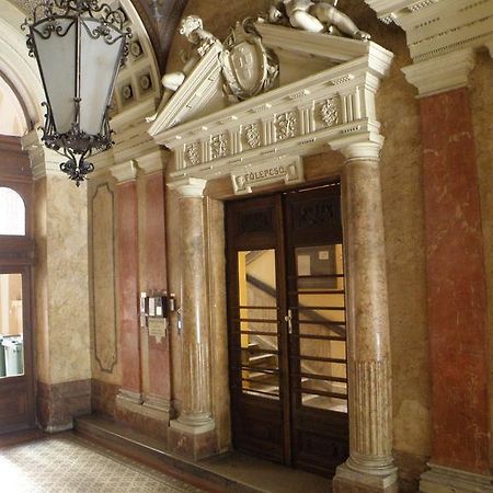 Anello Central Apartments Budapest Luaran gambar
