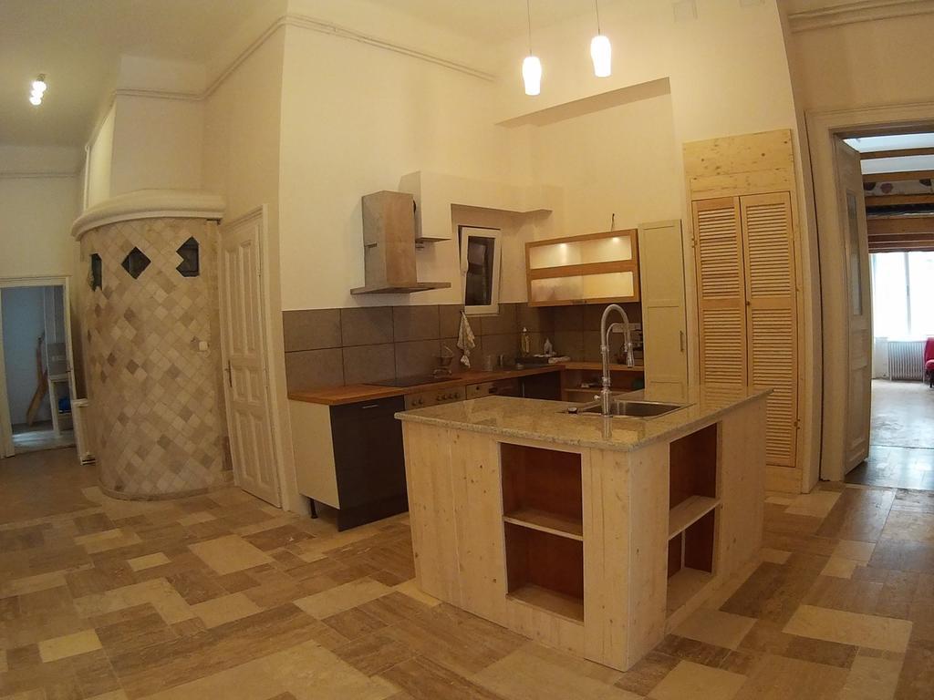 Anello Central Apartments Budapest Luaran gambar